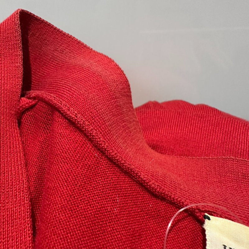 【美收精品】HERMES 紅色針織長版上衣 2-744-5