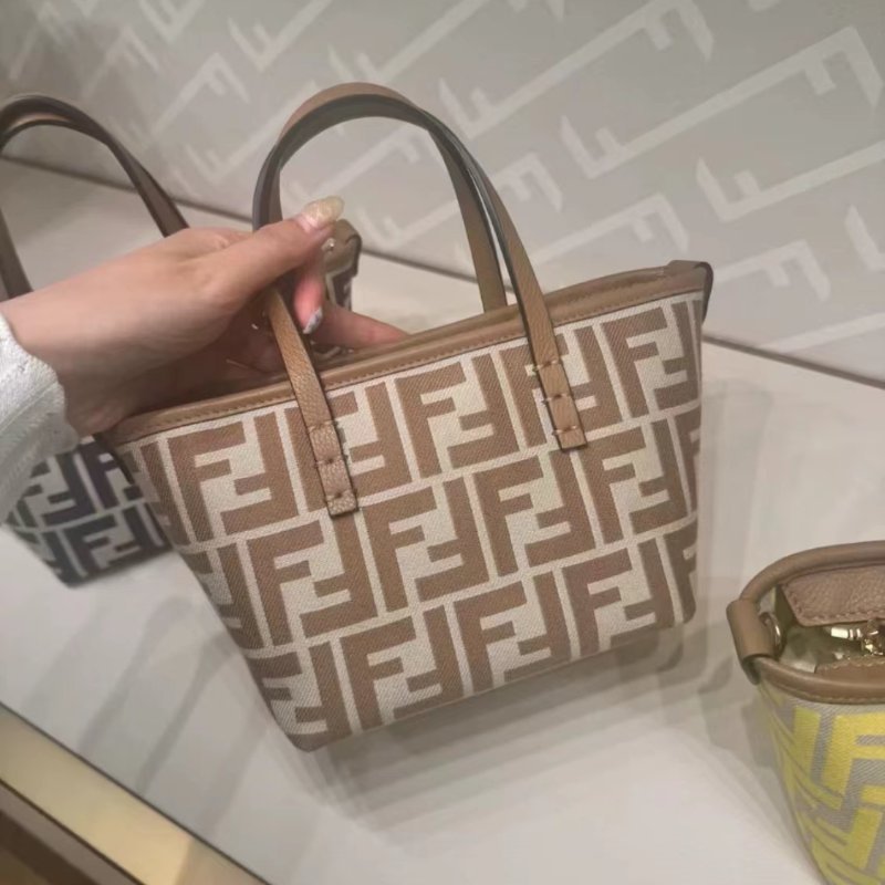 Fendi mini roll托特包FF老花手提包 卡其色 全新-2