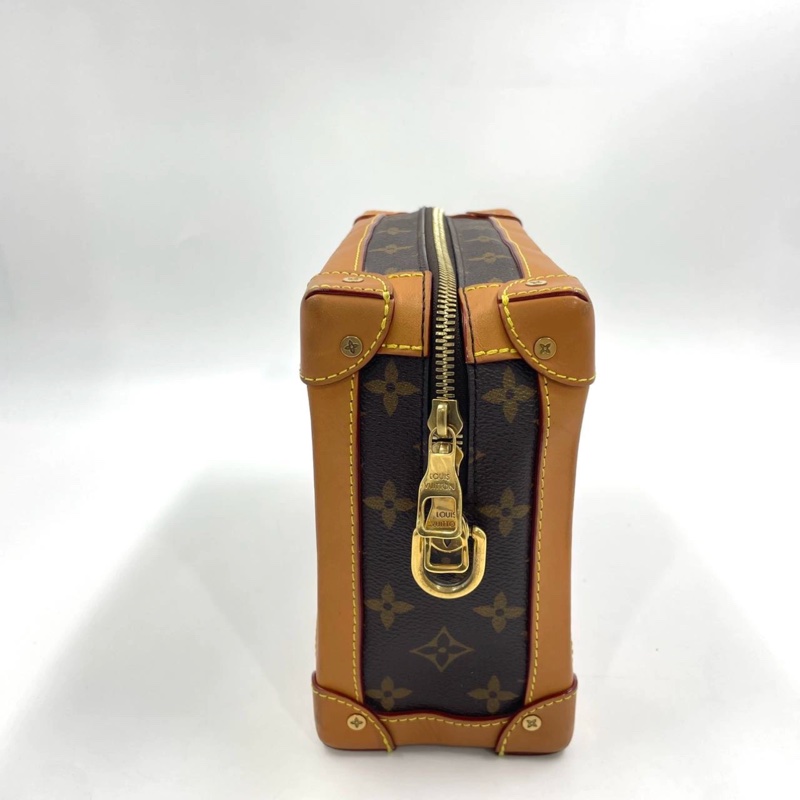 LV SOFT TRUNK BOX-2