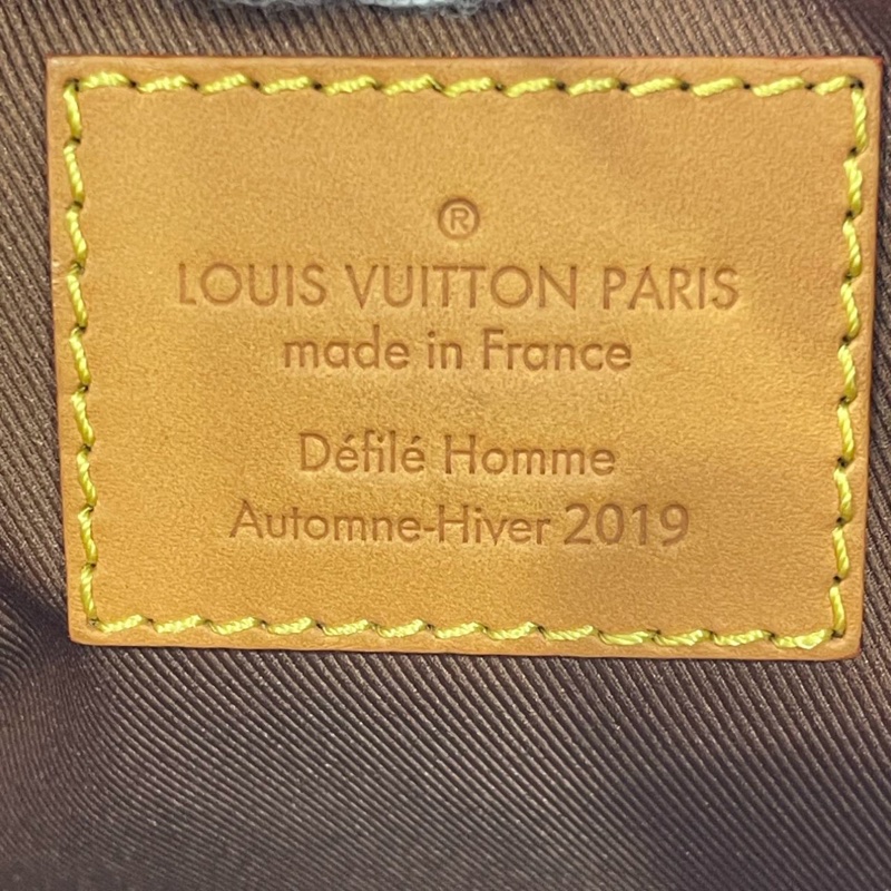 LV SOFT TRUNK BOX-10