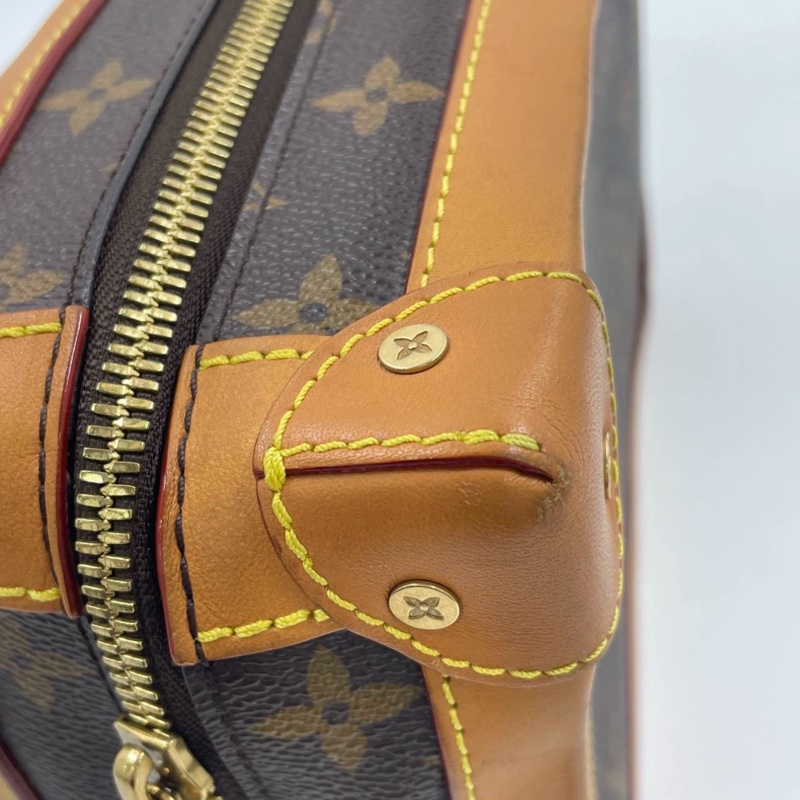LV SOFT TRUNK BOX-20
