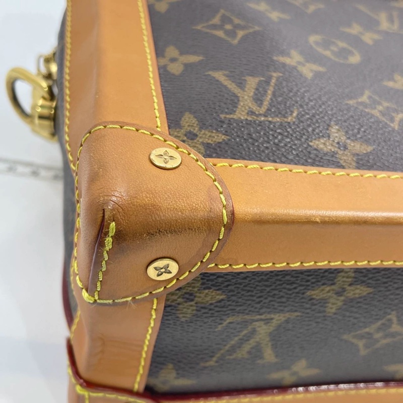LV SOFT TRUNK BOX-22