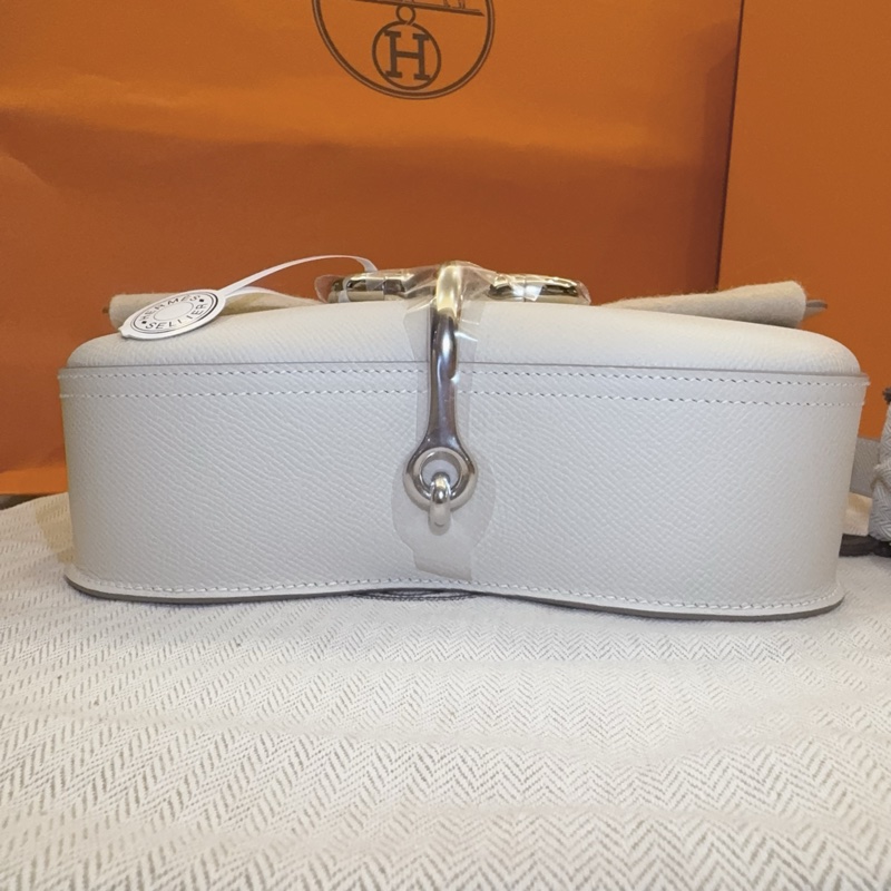 【全新】Hermès Della Elan 奶昔白 銀釦 K 全新全配-18