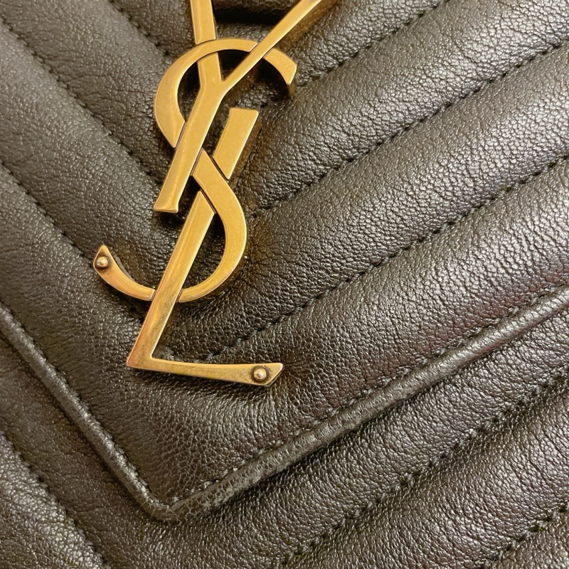 平台近新最低價激甜✨ YSL Saint Laurent College 中型復古金車縫線羊皮學院包/手提/斜背(黑金)-18