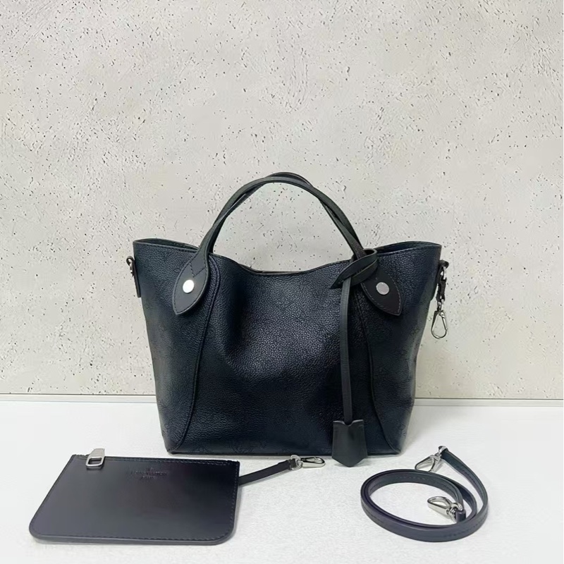 Louis Vuitton hina 黑色老花 小號-0