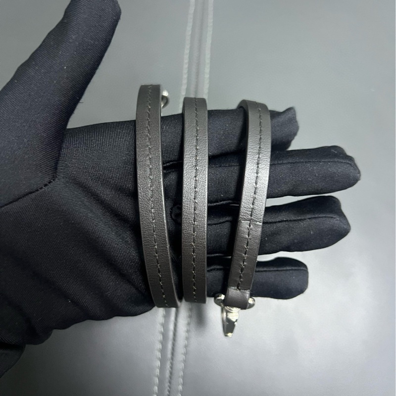 Louis Vuitton hina 黑色老花 小號-23