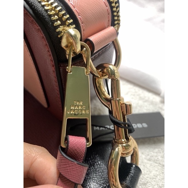 Marc Jacobs斜背相機包-5