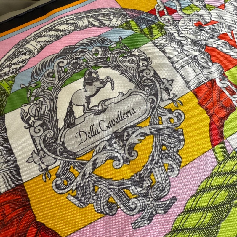 全新 半價🍊Hermes 愛馬仕 Silk scarf 45 方巾 絲巾🧣Della Cavalleria 駿馬騎士-3