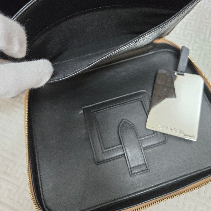 香奈兒 Chanel vanity 米黑色化妝箱 相機包 奶茶色 附鏡子-24