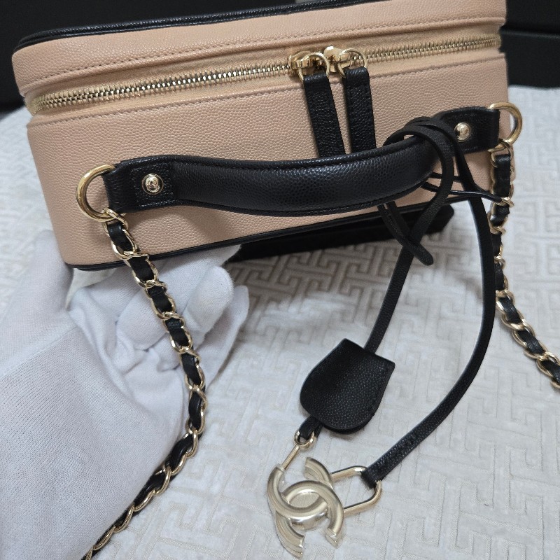 香奈兒 Chanel vanity 米黑色化妝箱 相機包 奶茶色 附鏡子-28