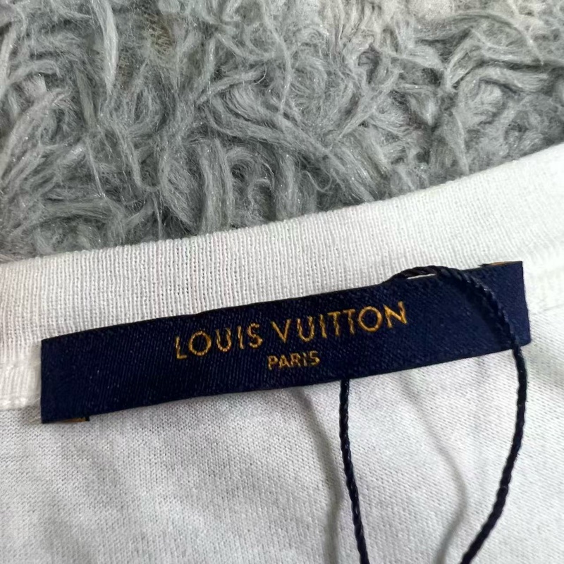 Louis Vuitton LV 路易威登 Vivian 微微安 向日葵短袖 秒殺價🔥男女皆可帥-2