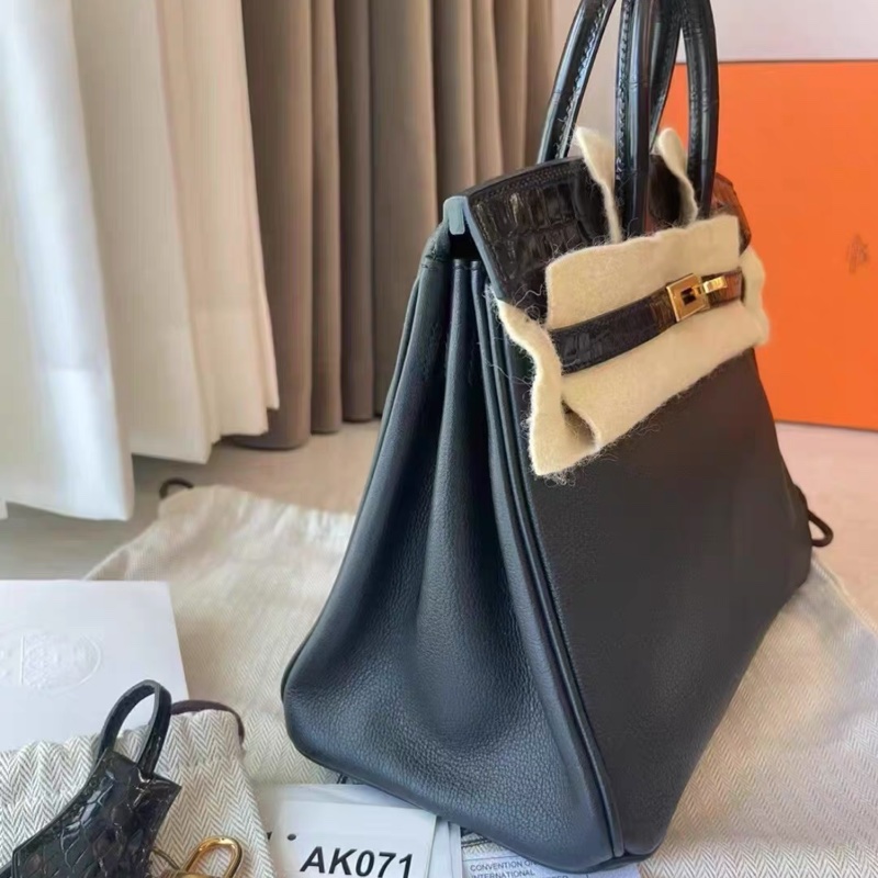 Hermes birkin25 黑金 touch 亮面稀有皮 ，C刻，大全套，有盒子 塵袋 票-2
