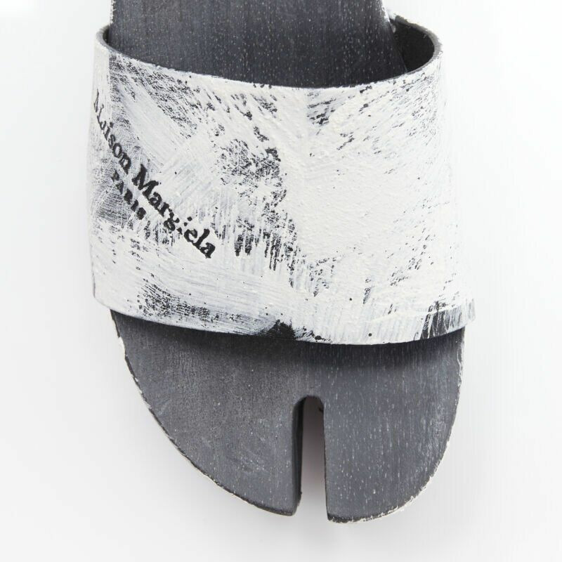 new MAISON MARGIELA Tabi white painted cone heel wooden clog sandals EU35-6