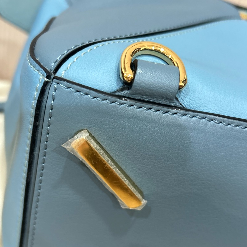 loewe puzzle 中號拼圖包 霧霾藍-19