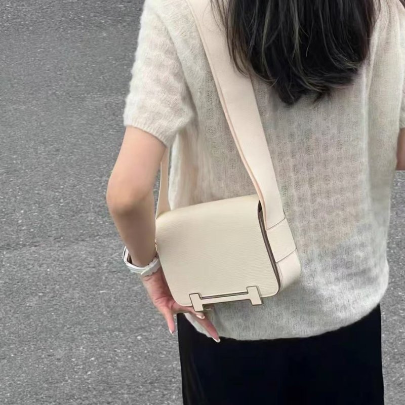 Hermes 奶油白金扣geta木屐包u刻山羊皮 21.5*13*5cm,99新 配件塵袋 原價近26萬-0
