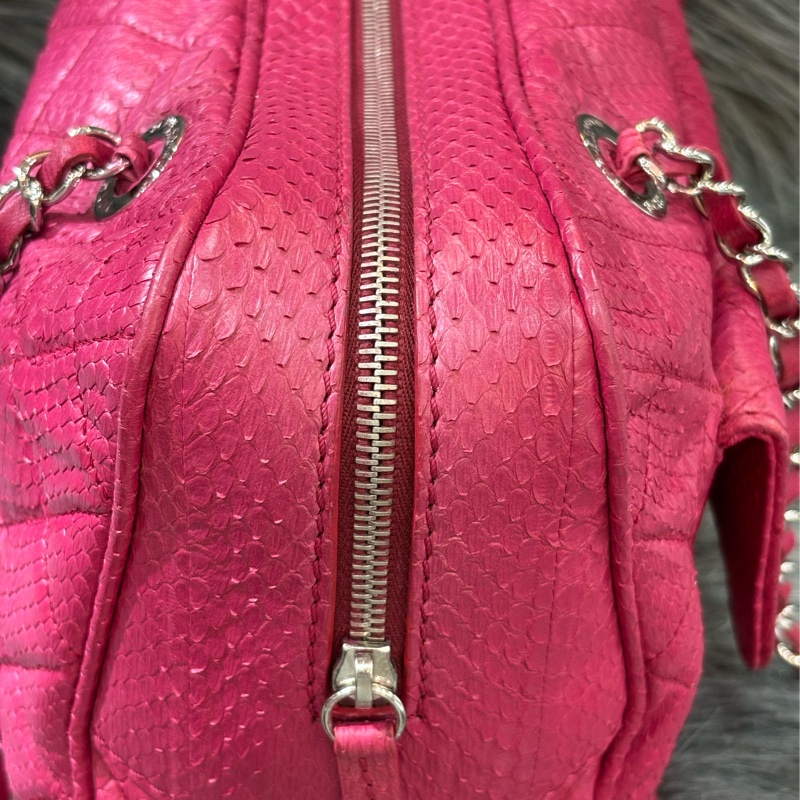 CHANEL 限量 櫻桃 紅 銀鍊 蛇皮 蟒蛇 手提包 肩背包 相機包 GST CAMERA-2