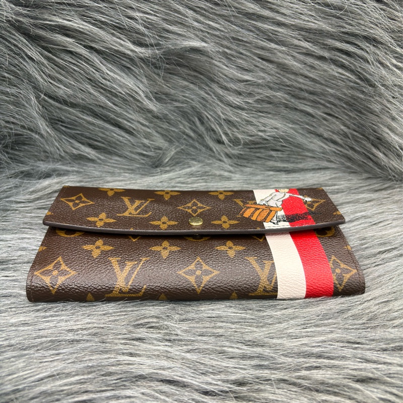 LV M60034 SARAH 原花字紋老花 門僮 信用卡拉鍊零錢長夾皮夾發財夾錢包-6