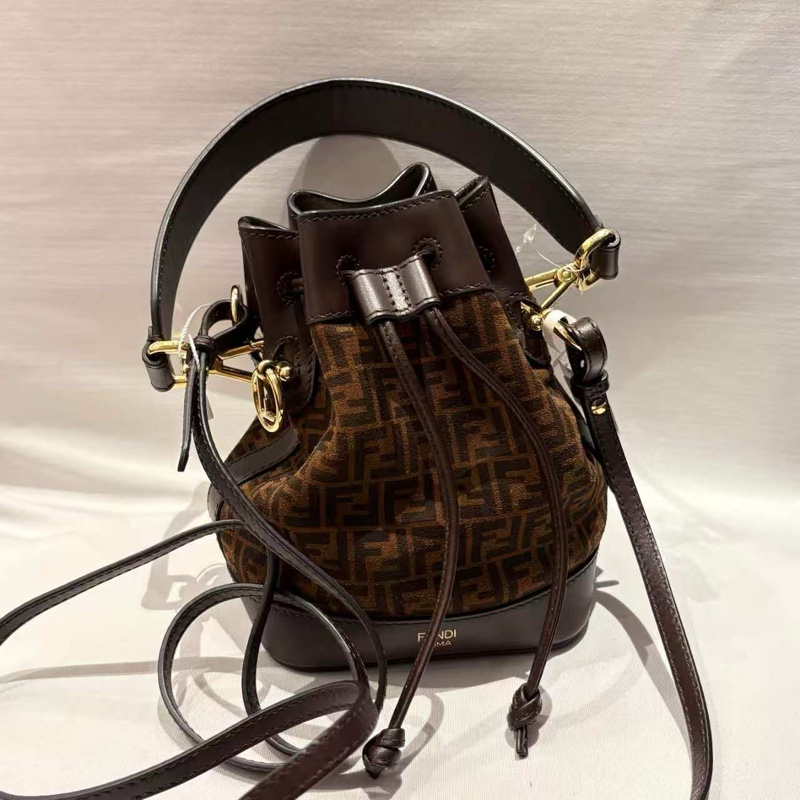 Fendi 經典小水桶包-2