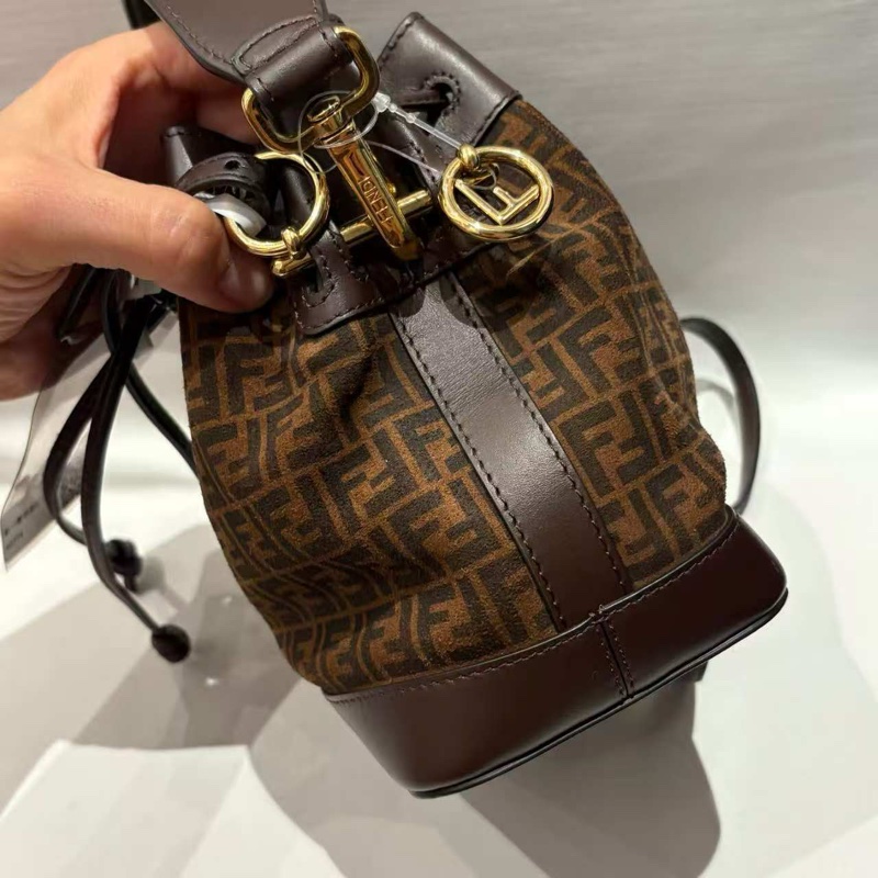 Fendi 經典小水桶包-5