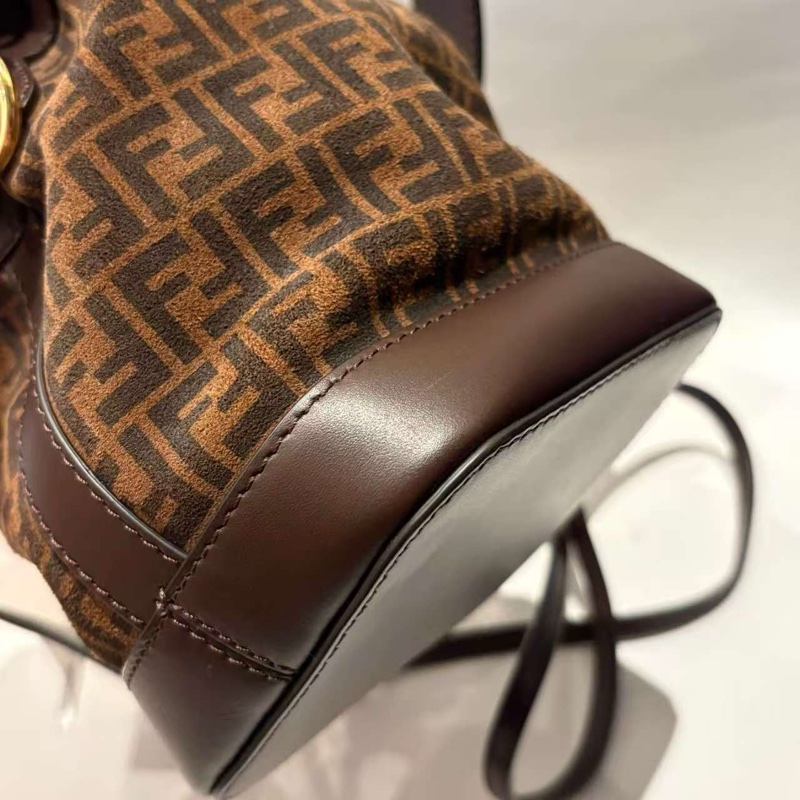 Fendi 經典小水桶包-7