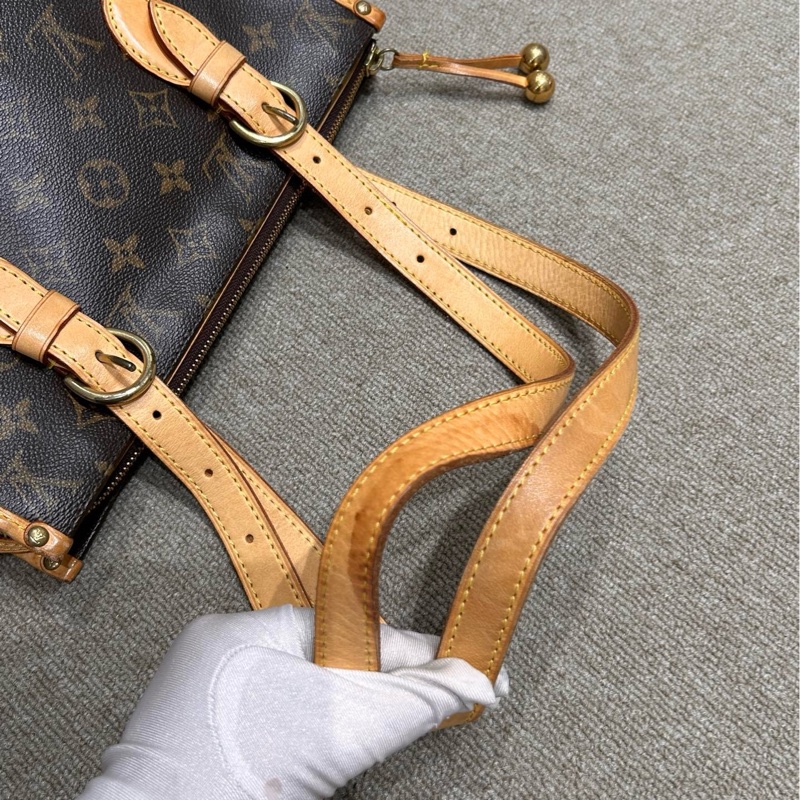 LV 金球老花托特-19