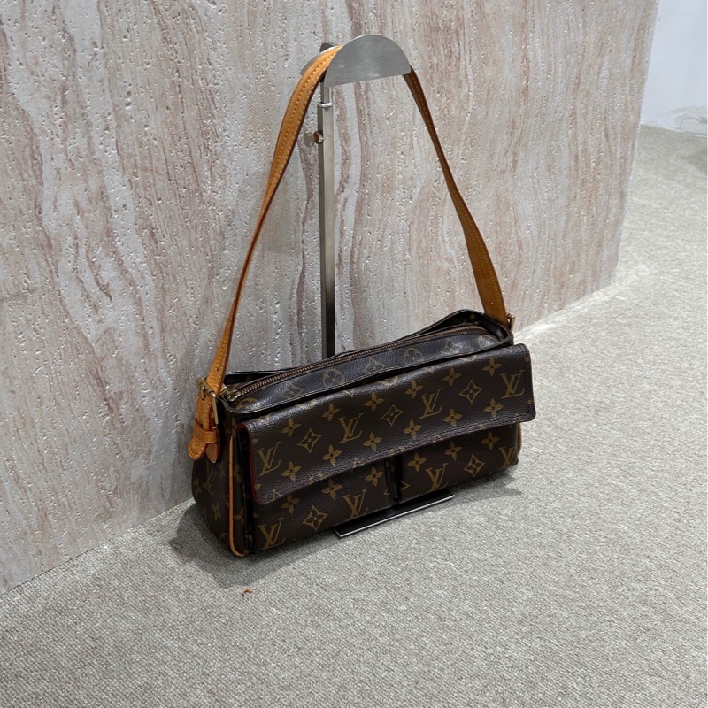 LV 老花小駱駝-5