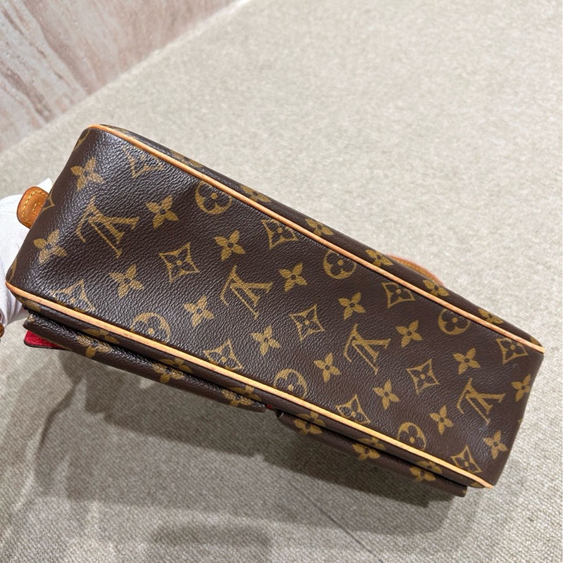 LV 老花小駱駝-7