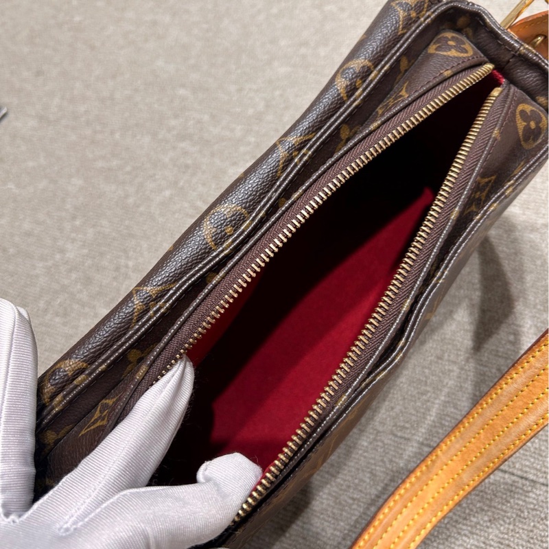 LV 老花小駱駝-8