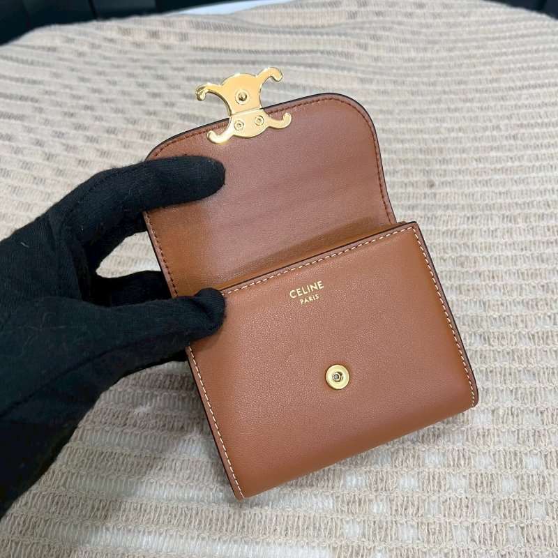CELINE 焦糖金色凱旋門三折短夾-5