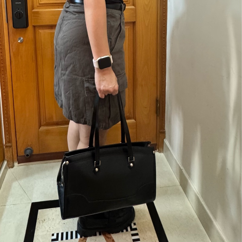 Louis Vuitton Epi Triangle-10