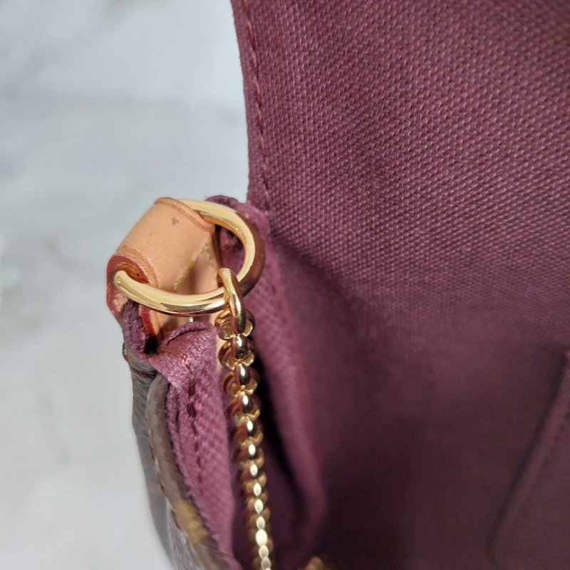 LV 經典老花M40718 🎀現品實拍 🎀 Favorite MM 經典花紋鍊條肩背包 斜背包~二手-89