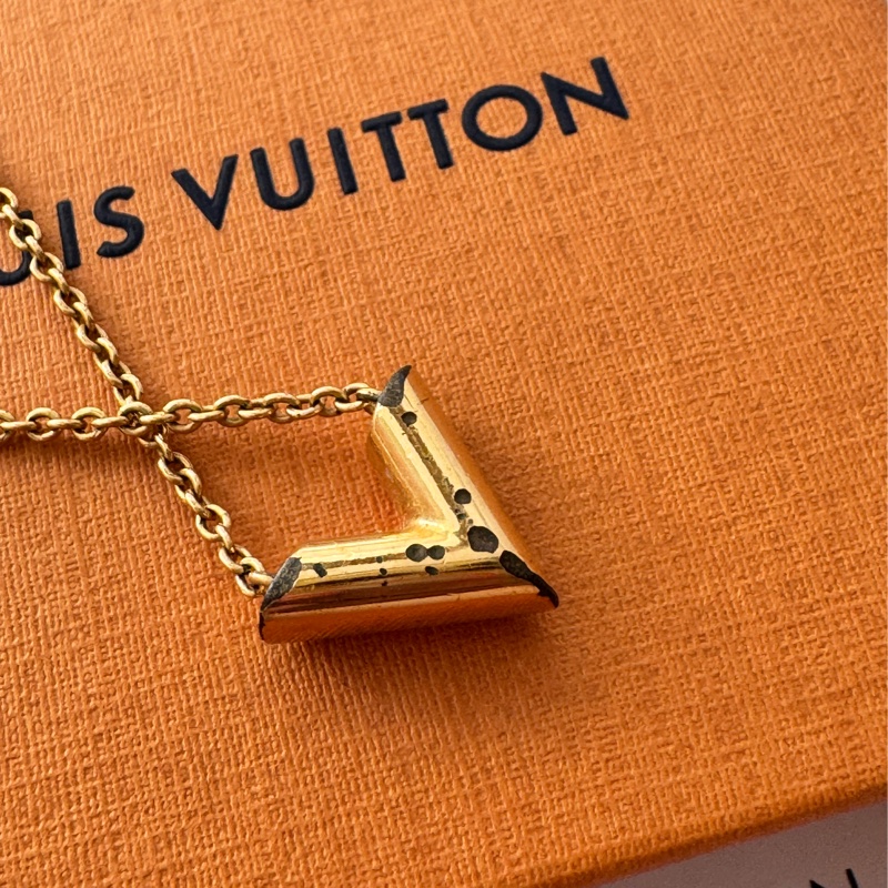 LV項鍊-8