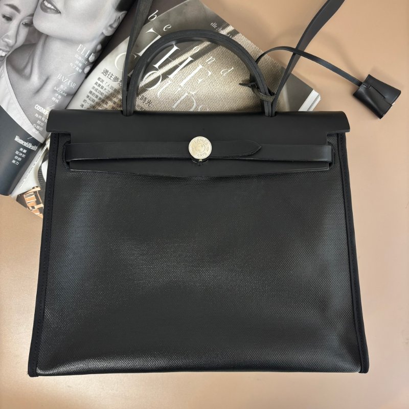 ::HERMES:: C刻 黑色防水帆布 herbag 31 手提 肩背 斜背包-0