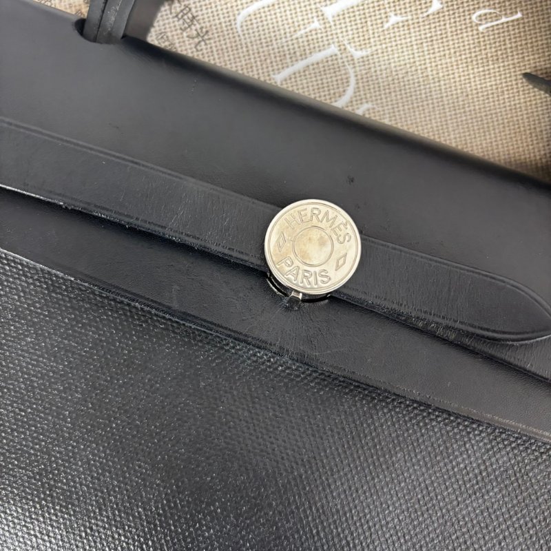 ::HERMES:: C刻 黑色防水帆布 herbag 31 手提 肩背 斜背包-1