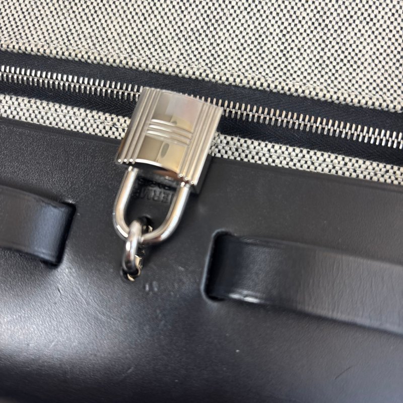 ::HERMES:: C刻 黑色防水帆布 herbag 31 手提 肩背 斜背包-4
