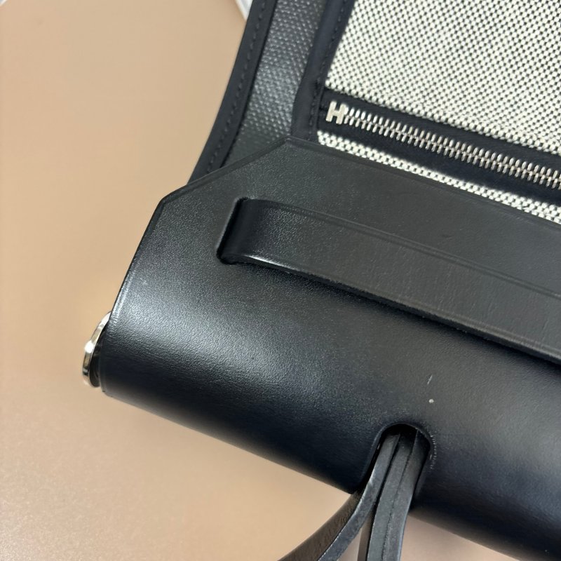 ::HERMES:: C刻 黑色防水帆布 herbag 31 手提 肩背 斜背包-28