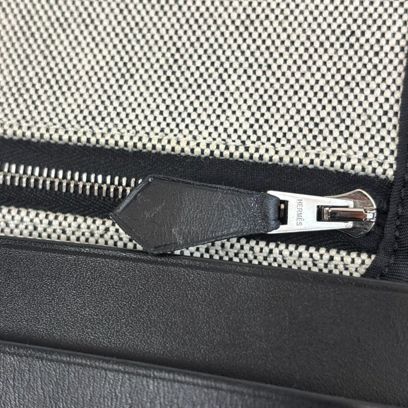 ::HERMES:: C刻 黑色防水帆布 herbag 31 手提 肩背 斜背包-52