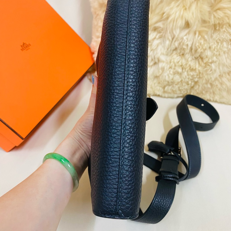 Hermes SAC A Depeches 21 新款郵差包-17