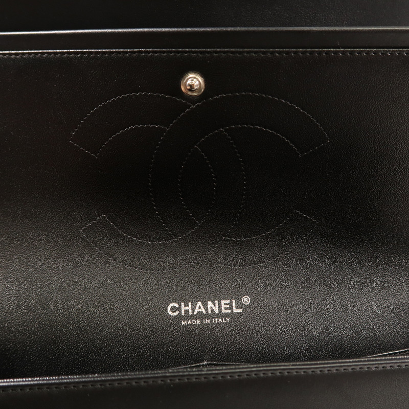CHANEL 漆皮皮革Large Classic銀扣鏈帶肩背袋-14