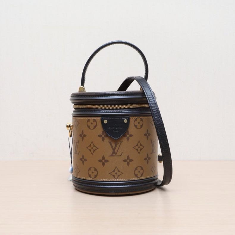 LOUIS VUITTON(路易威登) CANNES 圓桶包 拼色 PVC 晶片 老花-0
