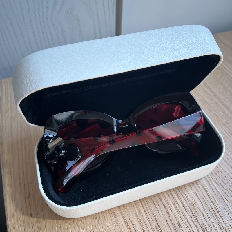 Marc Jacobs 經典復古 點點造型 墨鏡|附小刮痕說明-6