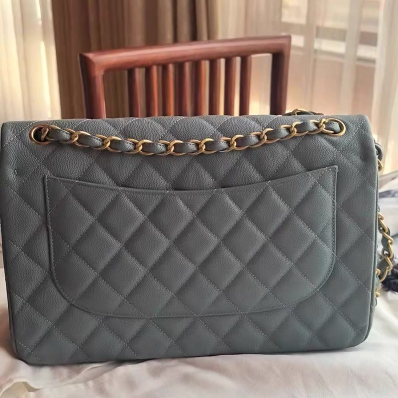 30cm 大號Chanel香奈兒CF霧霾藍荔枝皮鏈條包，經典菱格紋配金扣-1