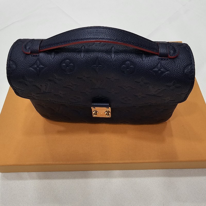 LV 郵差包*晶片款(深藍)全新!-3