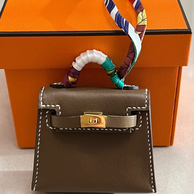 Hermes 大象灰Kelly 吊飾-0