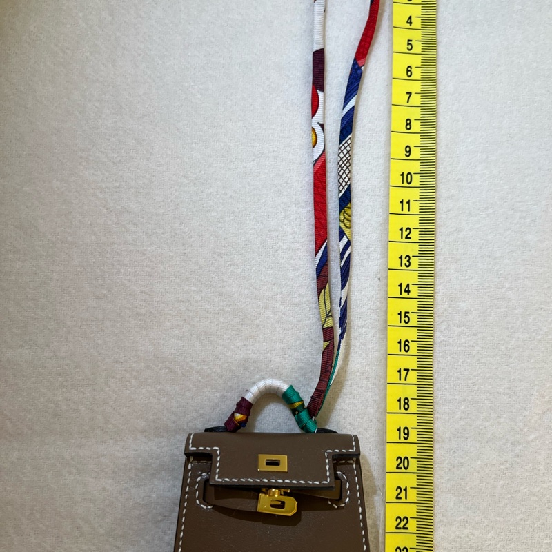 Hermes 大象灰Kelly 吊飾-9