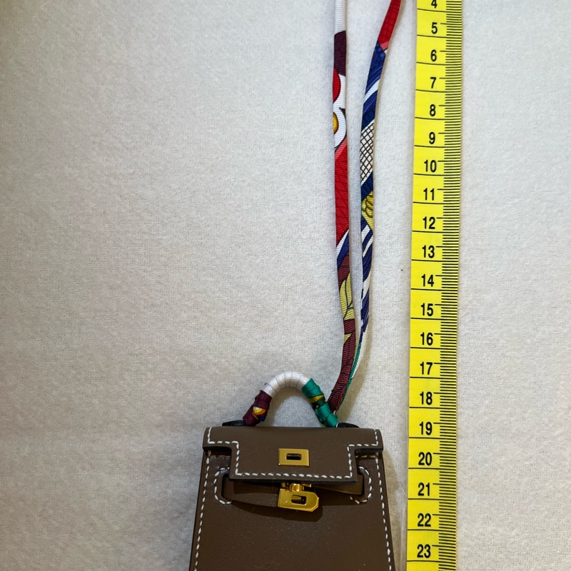 Hermes 大象灰Kelly 吊飾-10