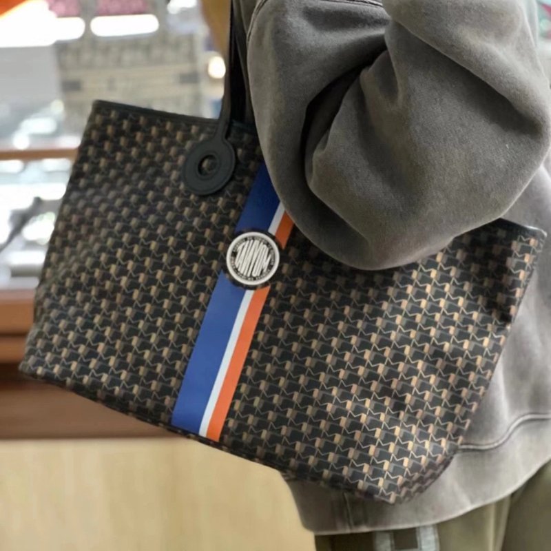 ✨MOYNAT 托特小號  經典款 能放下A4文件以及14吋電腦 98新-1