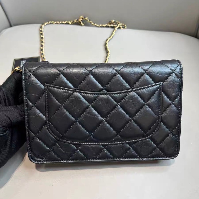 Chanel 徽章2.5 woc賭神系列 98新 配件塵袋保卡-3