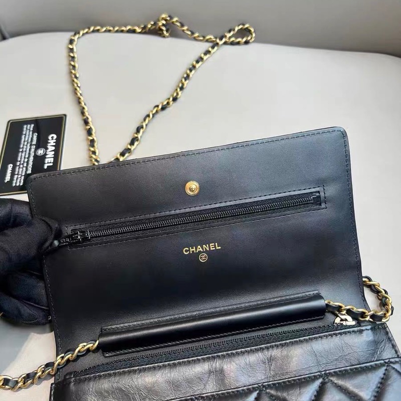 Chanel 徽章2.5 woc賭神系列 98新 配件塵袋保卡-6