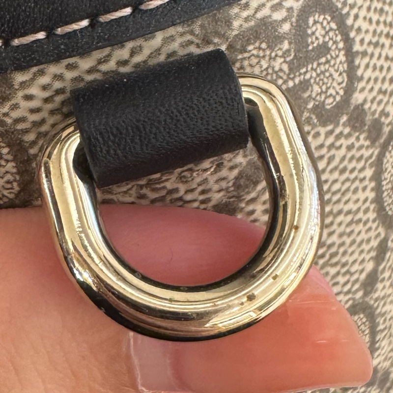 Gucci PVC黑邊手提斜背水桶包-27